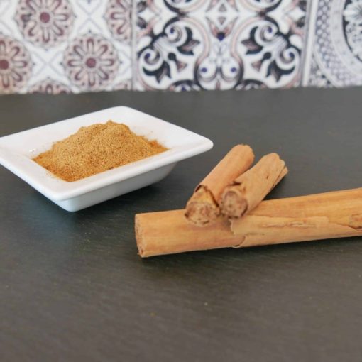 Cannelle en poudre et bâtons bio- Les épices curieuses