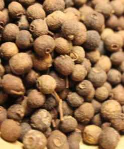 Piment de la Jamaïque ou Poivre de la Jamaïque - Les épices curieuses