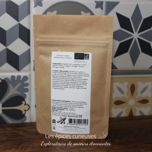 Sac d'épices bio pour assaisonnement. Ingrédients: paprika, ail, coriandre. Idéal pour grillades et sauces.