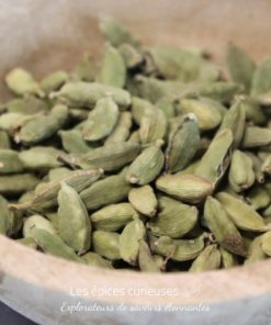 Cardamome verte en graines entière bio - Les épices curieuses