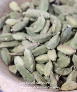 Cardamome verte en graines entière bio - Les épices curieuses