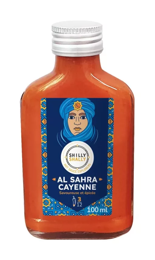 Bouteille de sauce piquante Al Sahra Cayenne, 100 ml, au design vibrant et saveurs épicées.