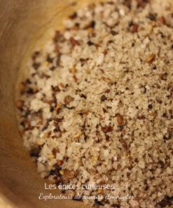 Fleur de sel aux éclats d'épices torréfiées - Les épices curieuses
