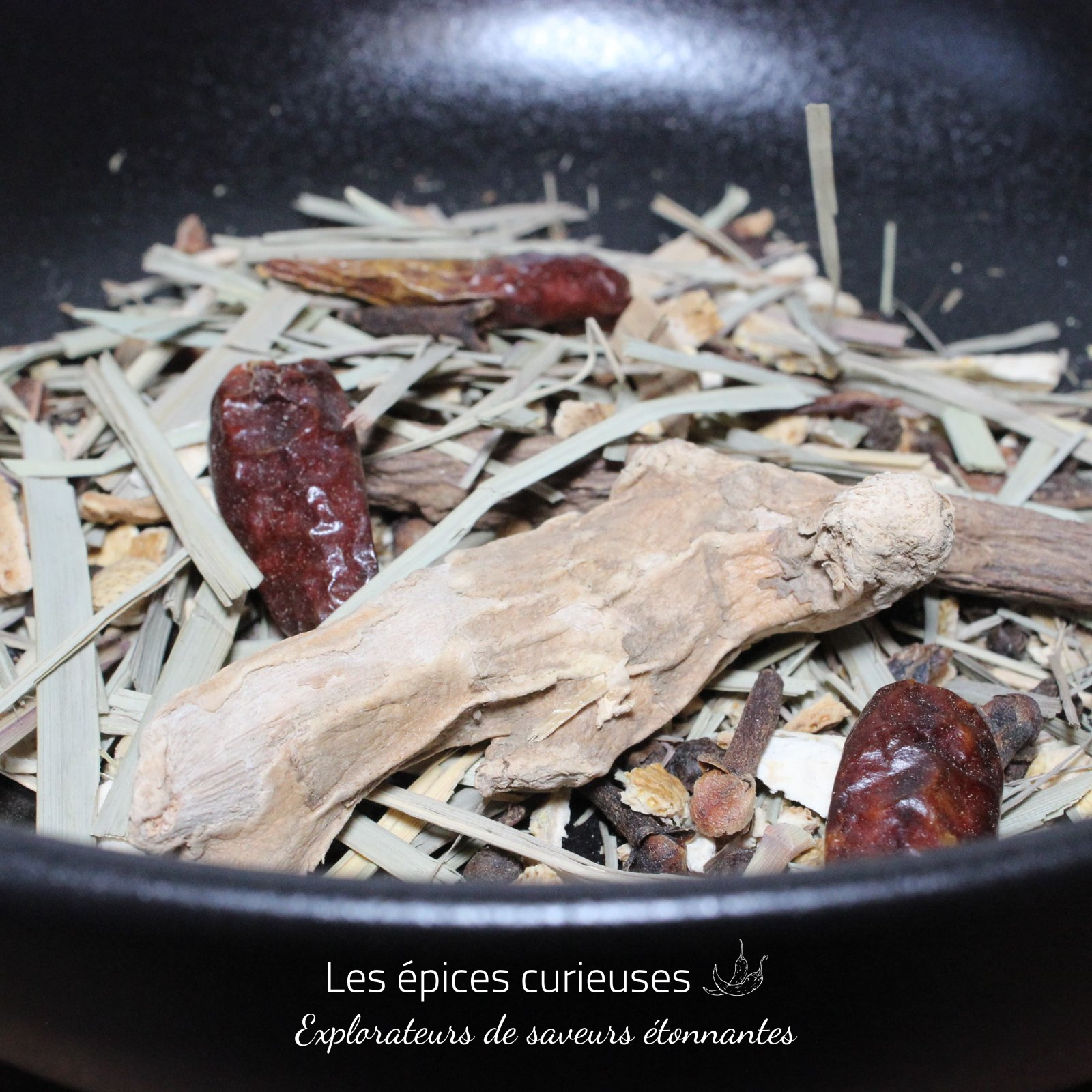 Préparation Diable Rouge pour Rhum Arrangé – Les épices curieuses Préparation Diable Rouge pour Rhum Arrangé - Les épices curieuses
