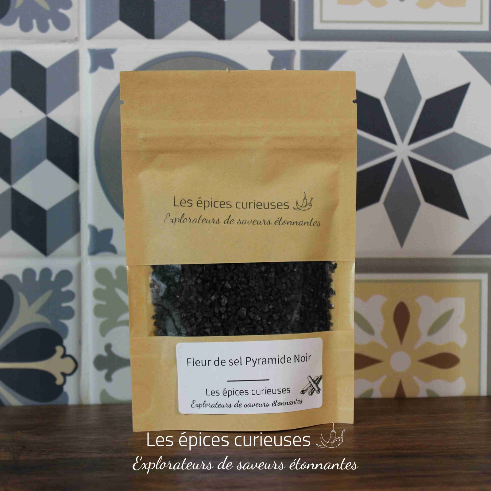 Fleur de sel Pyramide noir – Les épices curieuses