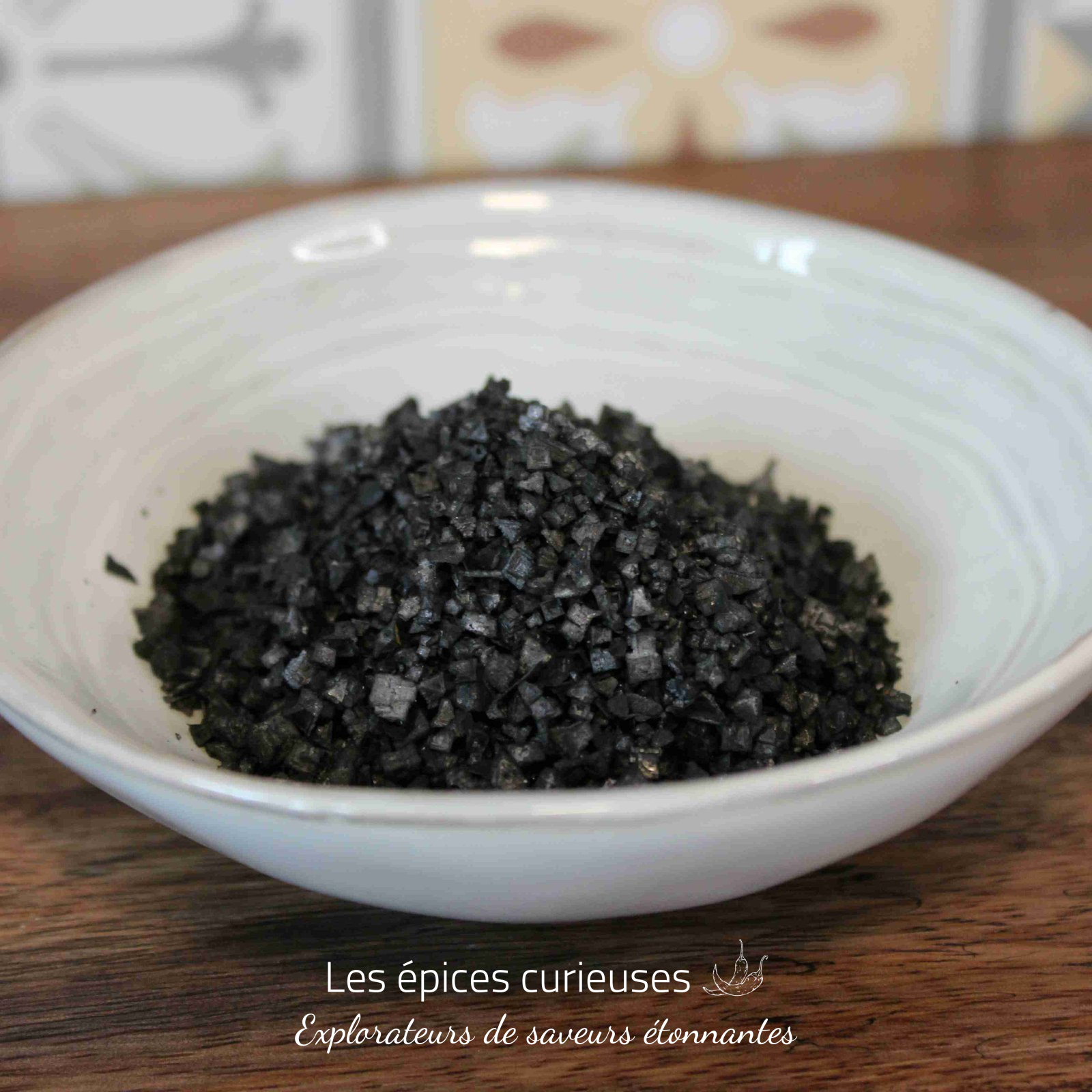 Fleur de sel Pyramide Noir – Les épices curieuses Fleur de sel Pyramide Noir - Les épices curieuses